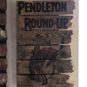 Meet your Posher, Cody